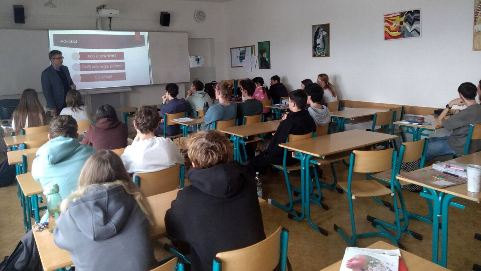 Právo prakticky na naší škole