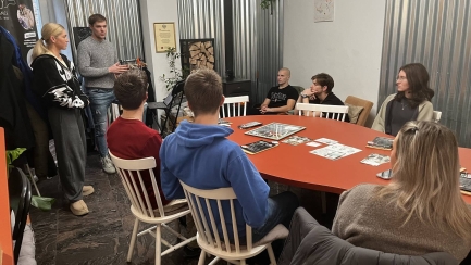 Místo školy do kavárny