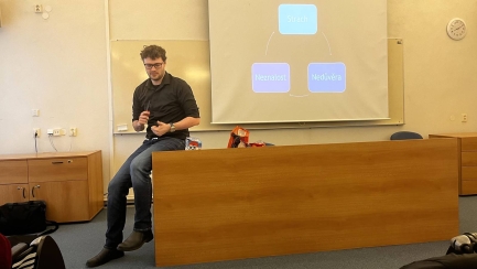 Od pokeru k finanční gramotnosti