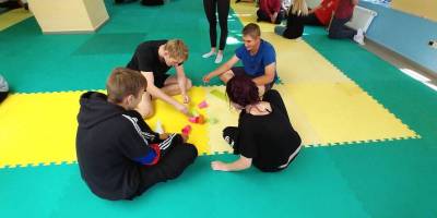 adaptak-zari-2020-01_original