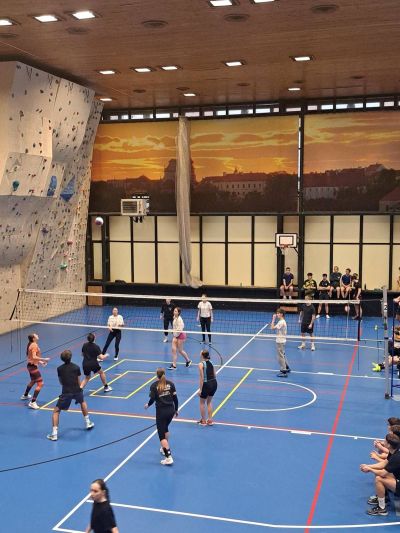 vanocni-volejbal-2025-03