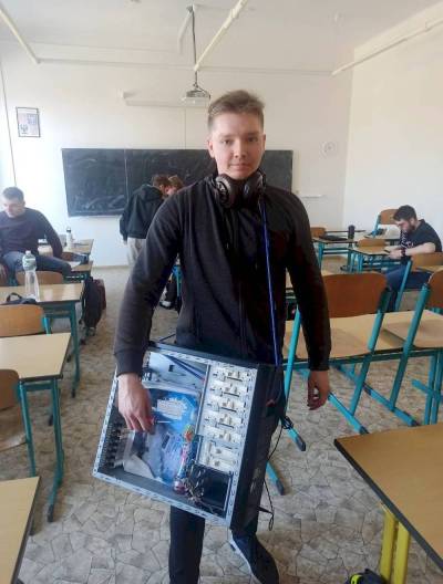 nobackpackday-05-2022-05_original